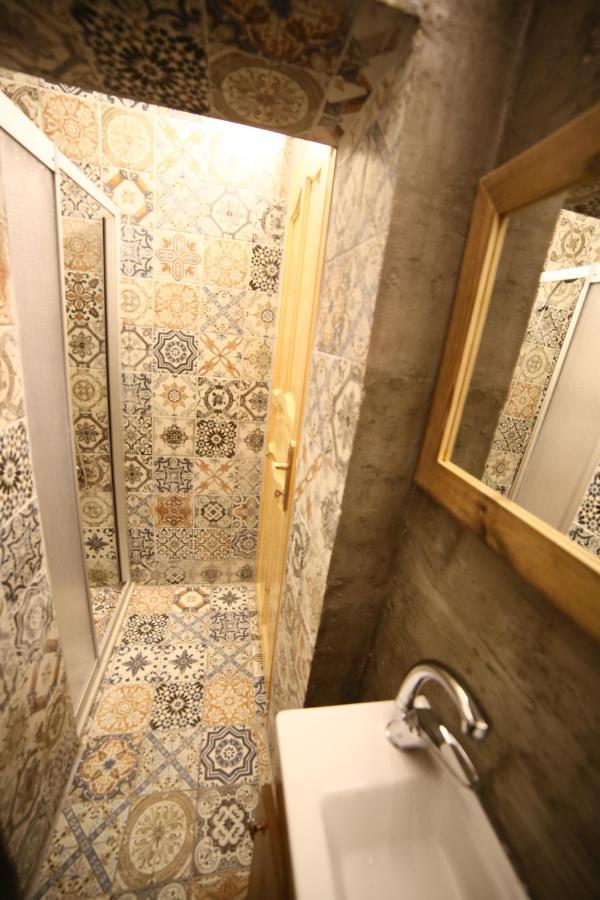Little Ganj Suites Isztambul Kültér fotó